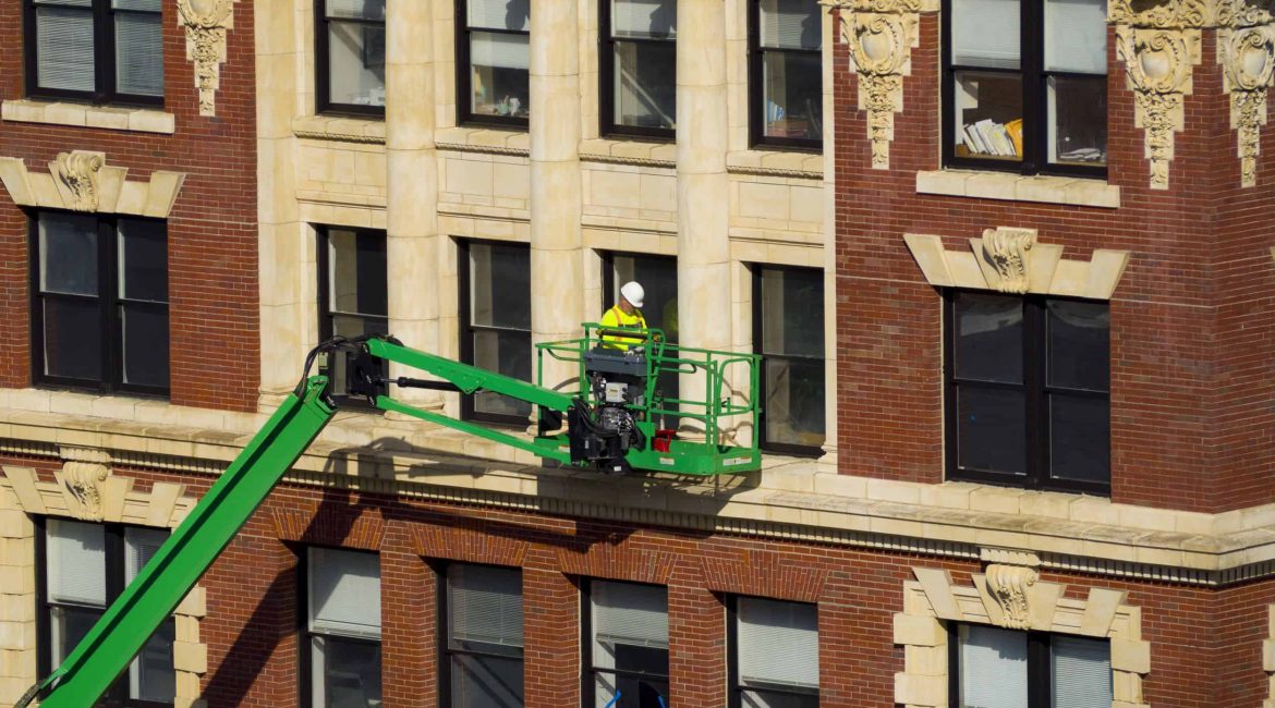 5 Signs Your EIFS System Needs Repair