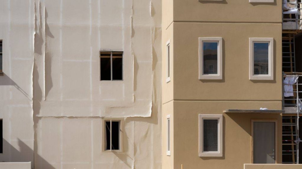 EIFS vs. Traditional Stucco